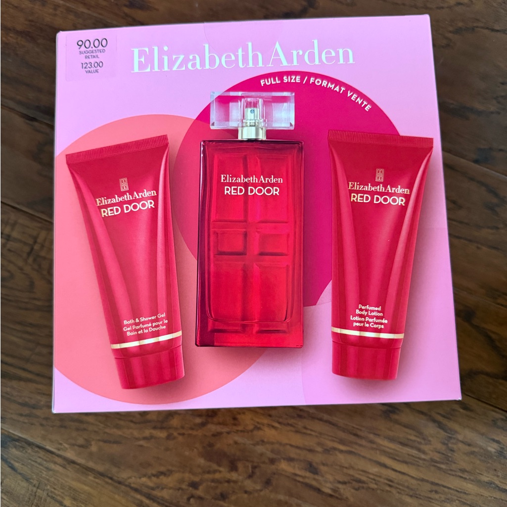 Elizabeth Arden Red Door Perfume Set